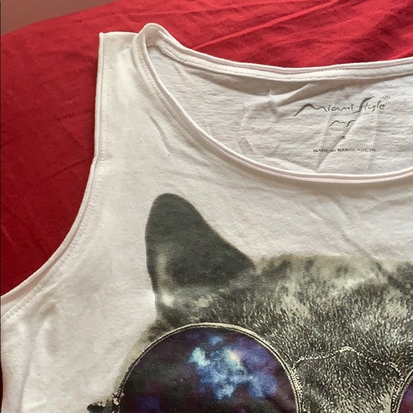 Cat shirt - Picture 2 of 8